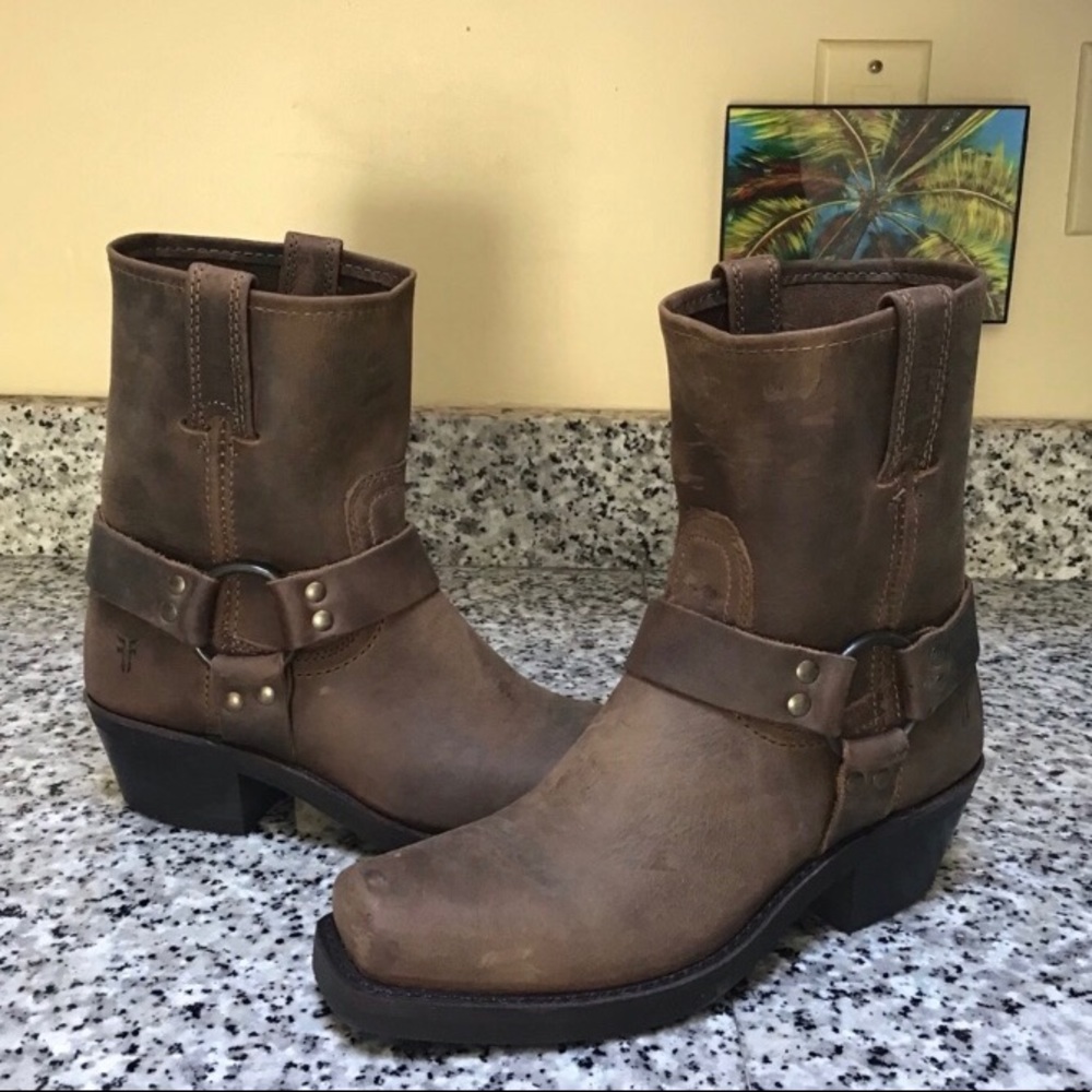 Frye 8R Harness Boots